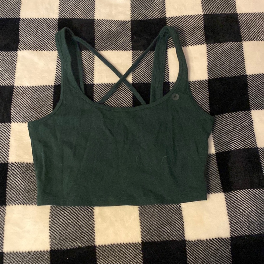 american eagle cropped tank top